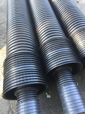 Труба канализ. гофрированная 500/425 мм, дл. 6 м, SN 4 с муфтой и уплотнением.